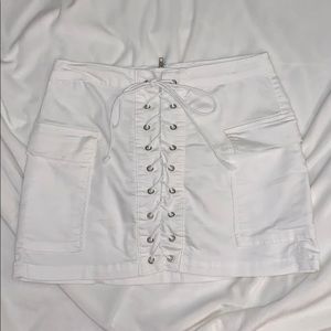 Henri girl white Denim lace up/zipper Skirt